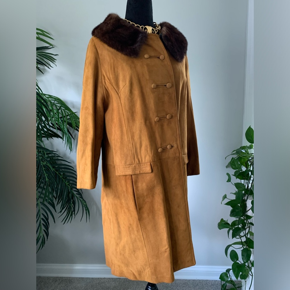 Women soft Swede double breasted fur collar coat